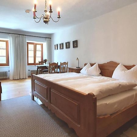 Gaestehaus Hoegerhof ฮอพฟ์การ์เทน อิม บริกเซนทัล ภายนอก รูปภาพ