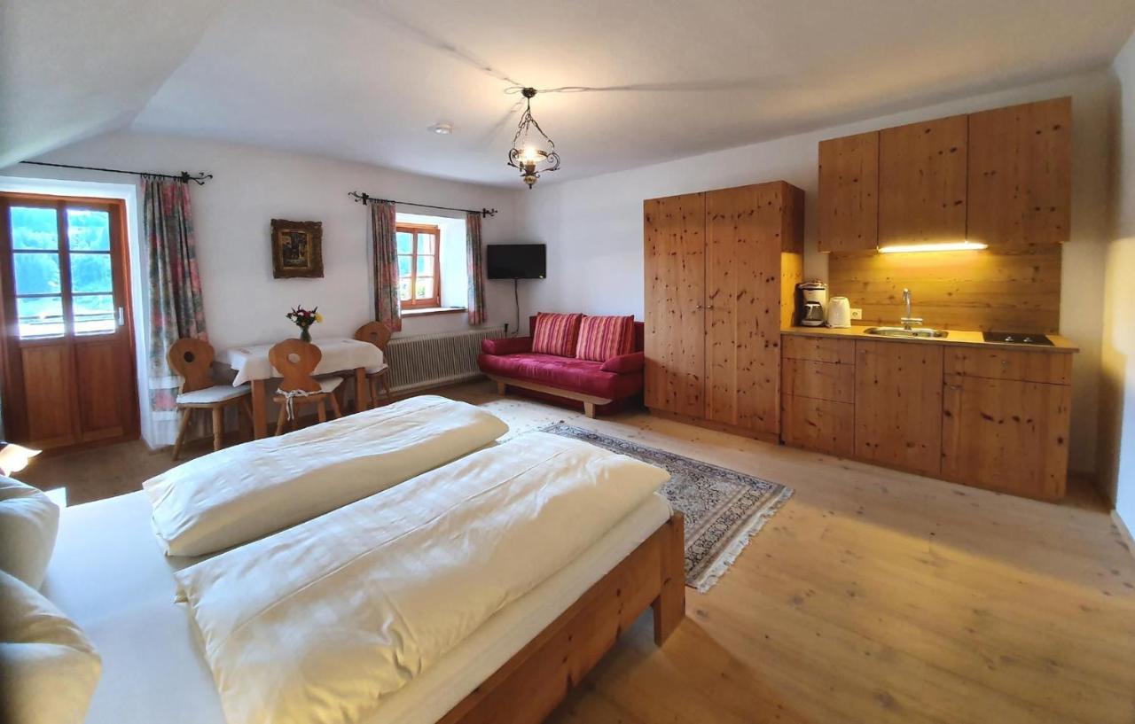 Gaestehaus Hoegerhof ฮอพฟ์การ์เทน อิม บริกเซนทัล ภายนอก รูปภาพ